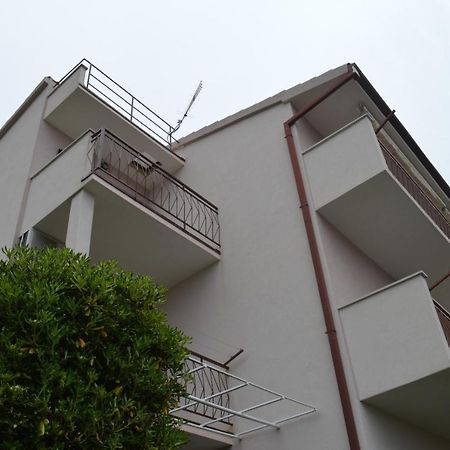 Soba Mira Daire Makarska Dış mekan fotoğraf